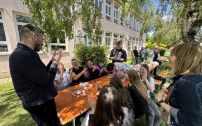Rastemo zajedno – radionica o dobrobiti za roditelje i učenike u sklopu Dana obitelji i Erasmus+ projekta What’s STRONG with YOU?